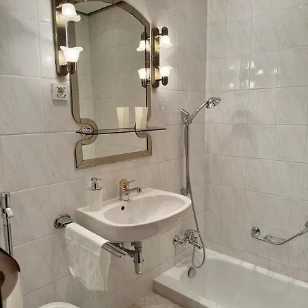 Veszpremvoelgyi Kuria Guest house *