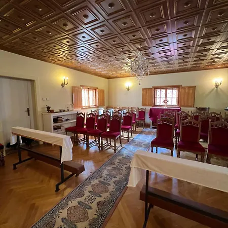 Veszpremvoelgyi Kuria Guest house *