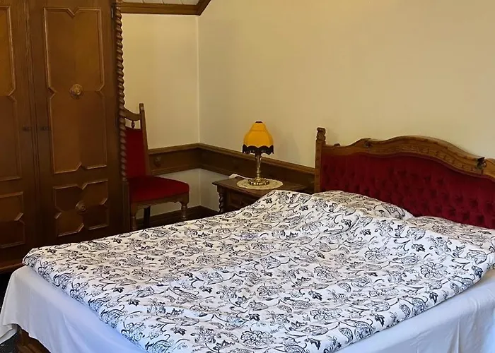 Gasthof Veszpremvoelgyi Kuria 3*